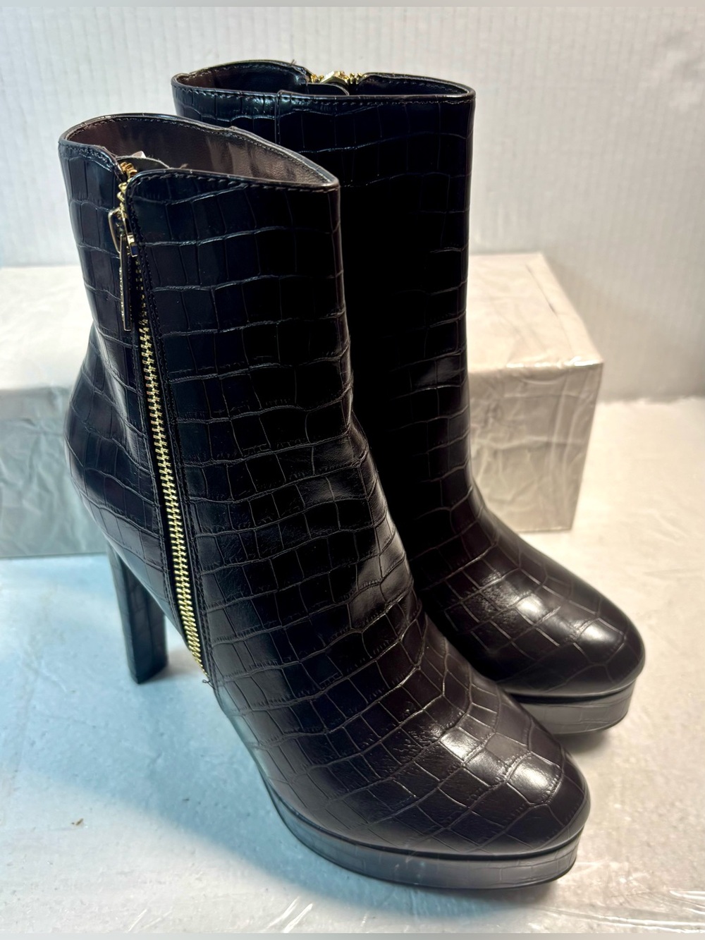Guess  Crocodile Snake -Embossed Platform Healed Ankle Boots with Gold Zipper
